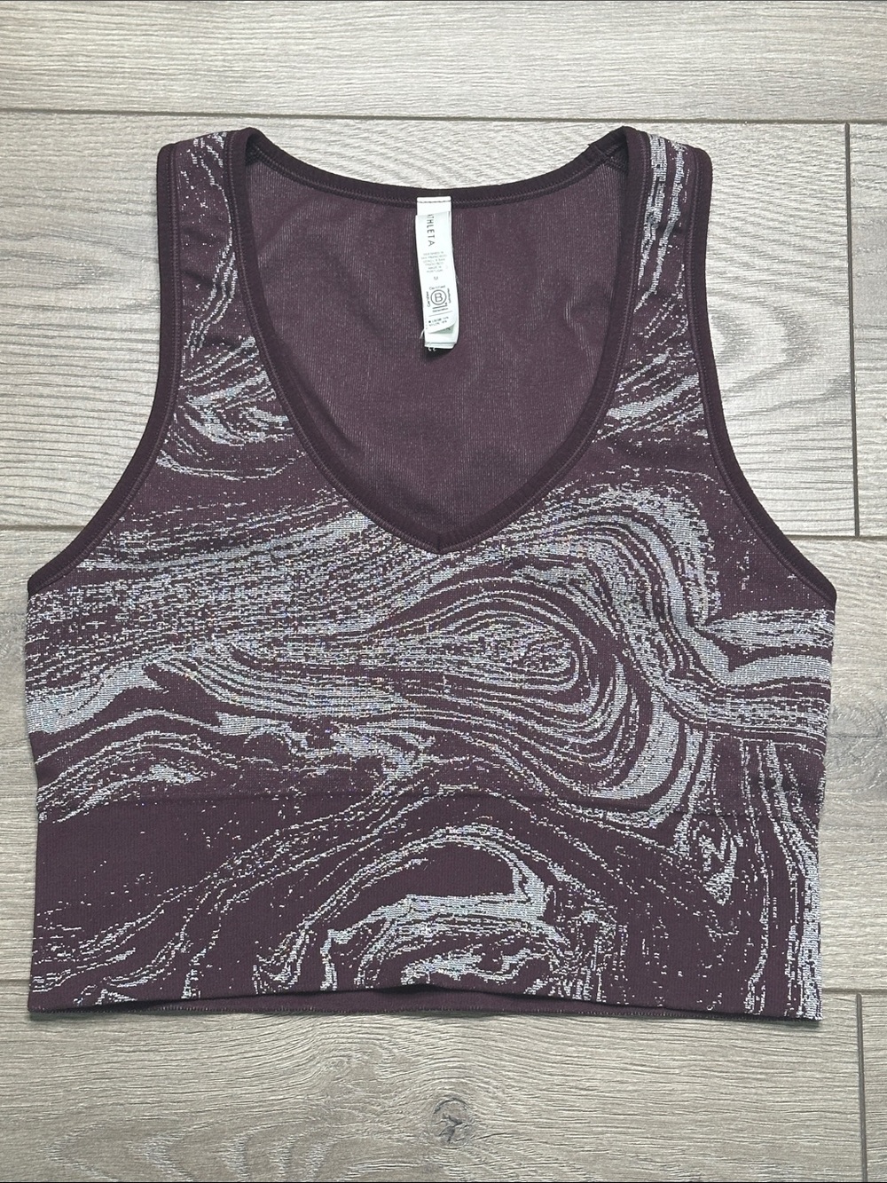 Athleta‎ Aurora Seamless Shine Crop Tank Top Purple Silver Size Medium